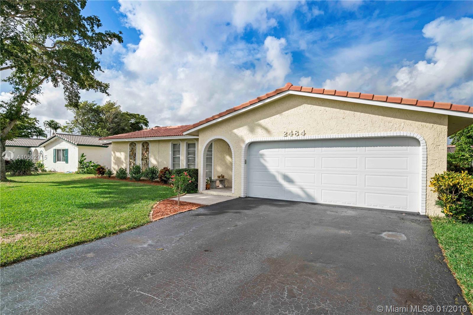 FOREST HILLS SOUTH - Residential