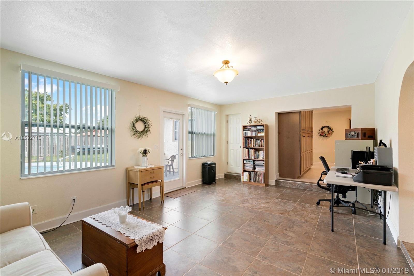 FOREST HILLS SOUTH - Residential