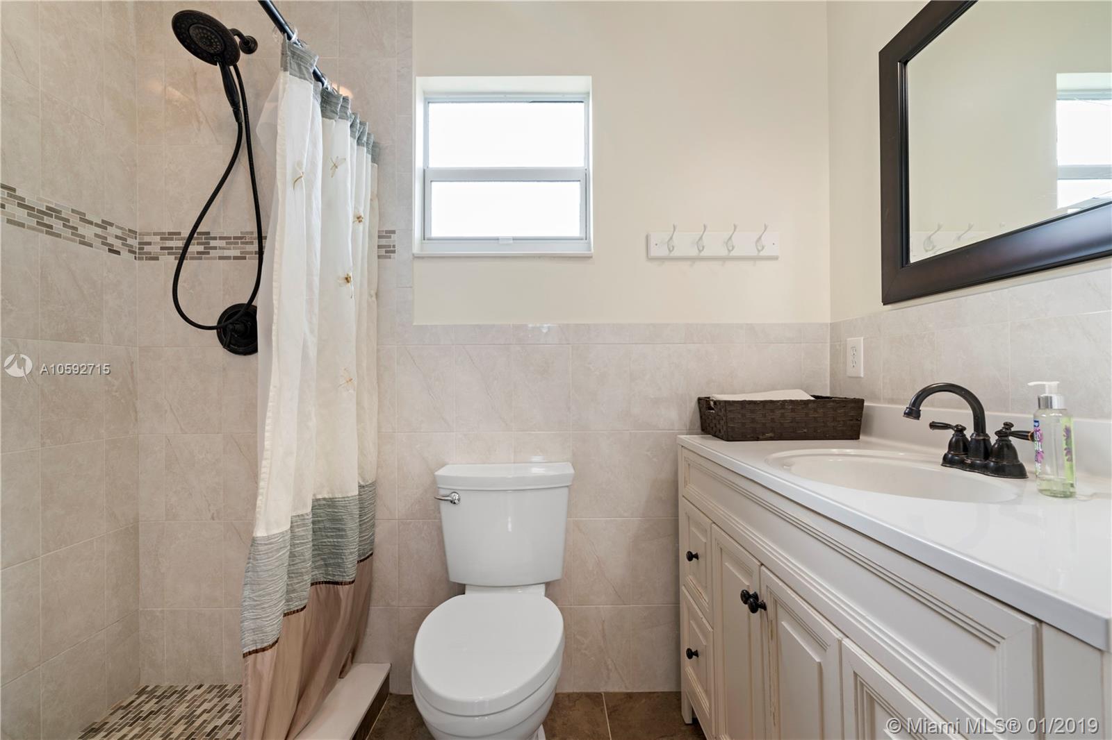 FOREST HILLS SOUTH - Residential