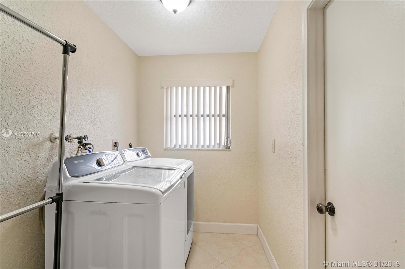 FOREST HILLS SOUTH - Residential