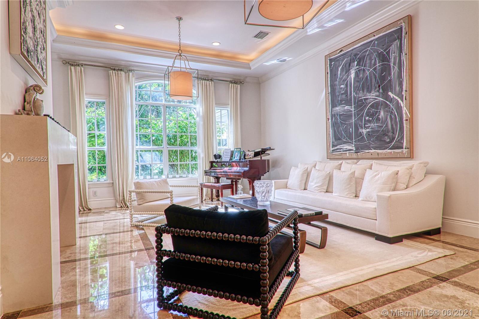 HIGH CREST - Residential