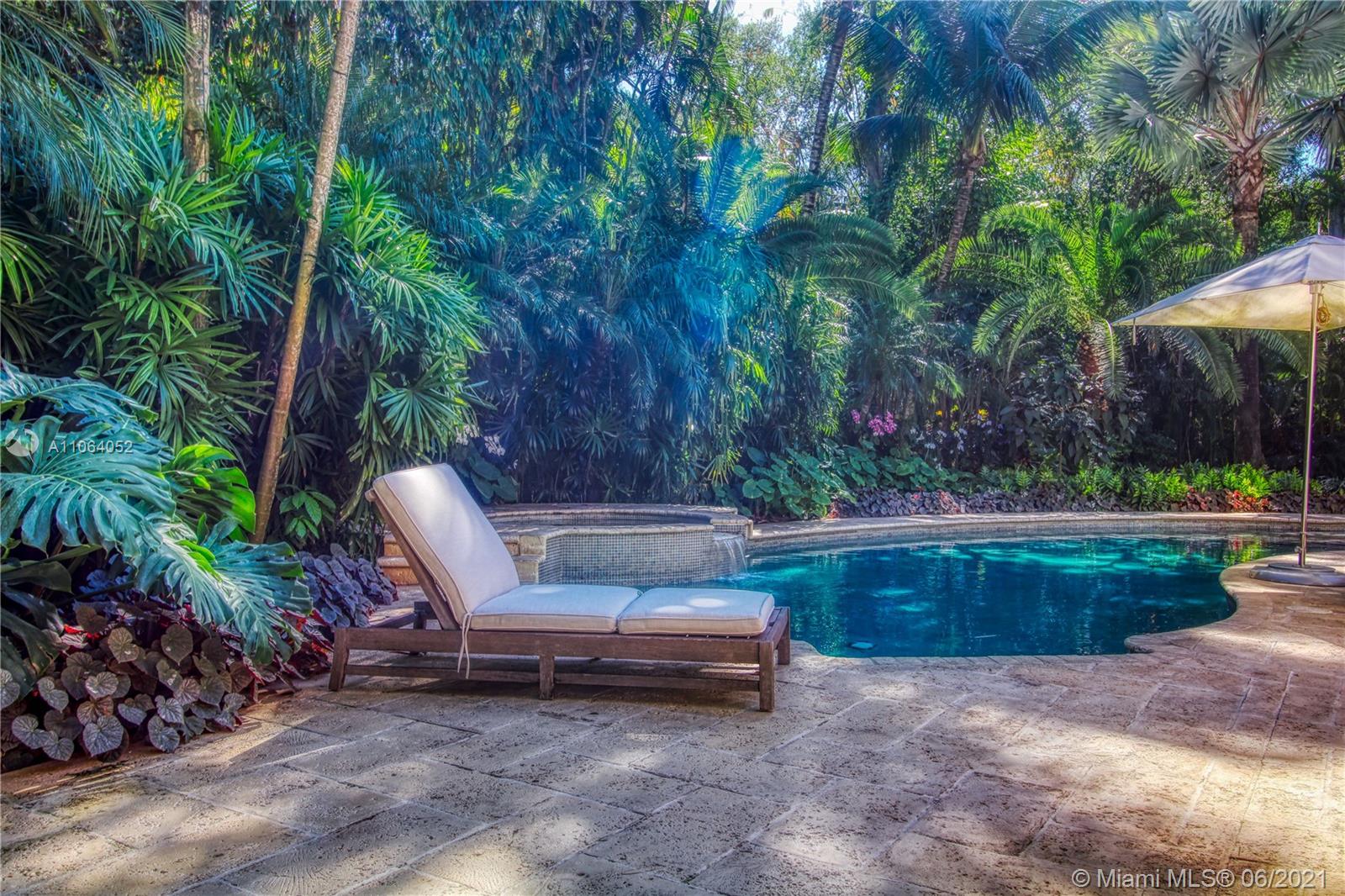 HIGH CREST - Residential