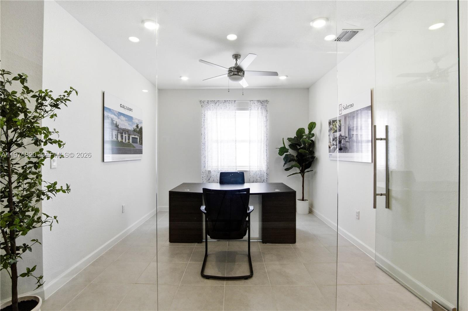 VALENCIA ACRES - Residential