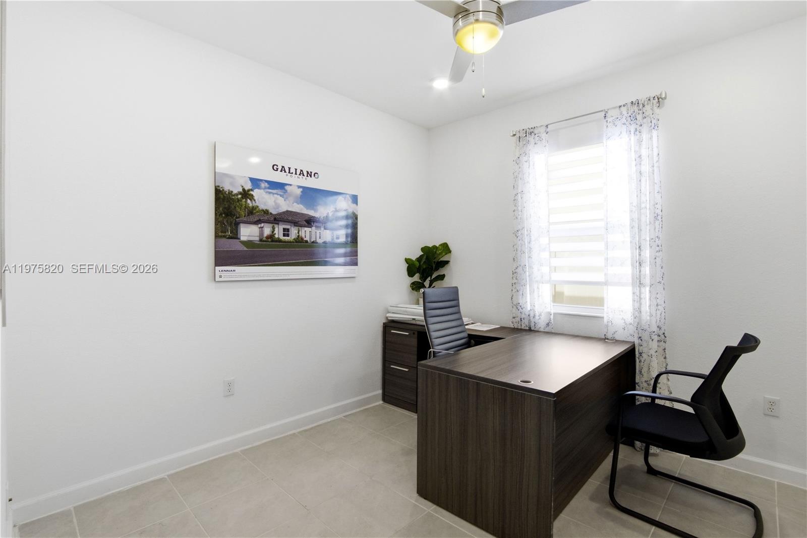 VALENCIA ACRES - Residential