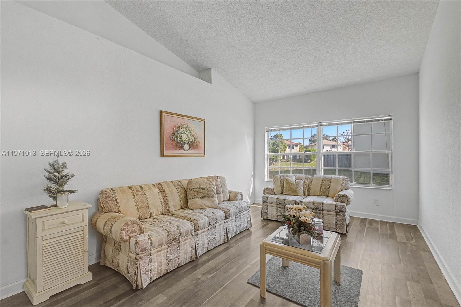 FOREST LAKES COUNTRY GARD - Residential