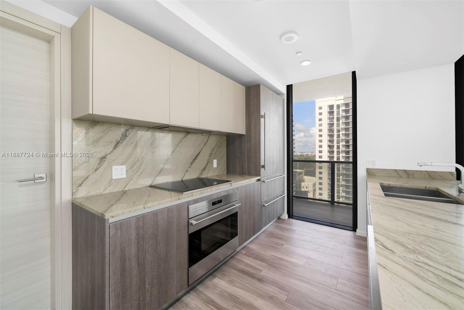 801 SMA RESIDENCES CONDO - Residential Lease