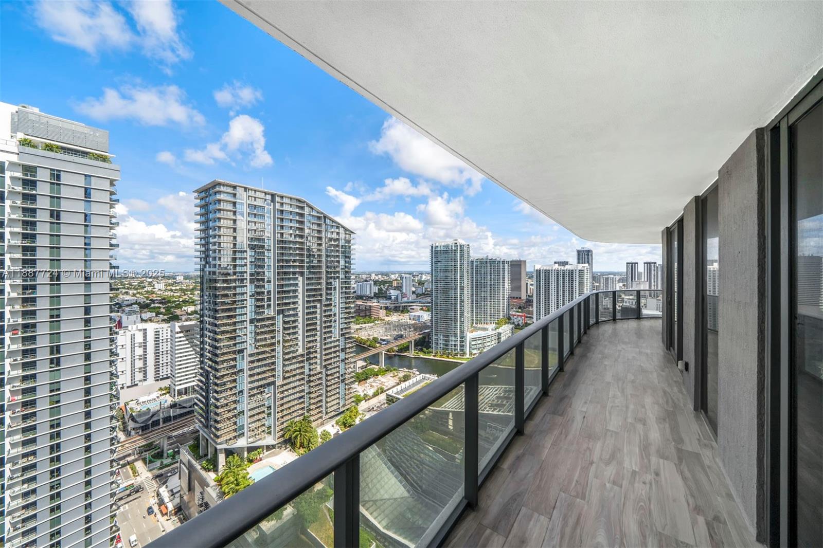 801 SMA RESIDENCES CONDO - Residential Lease