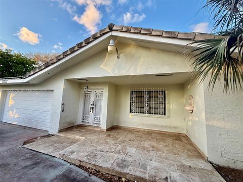 Photo of Miami, FL 33165 (MLS # A11933175)