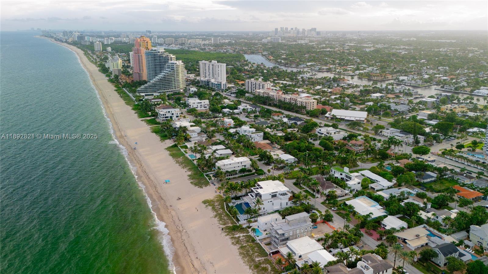 LAUDERDALE BEACH - Residential