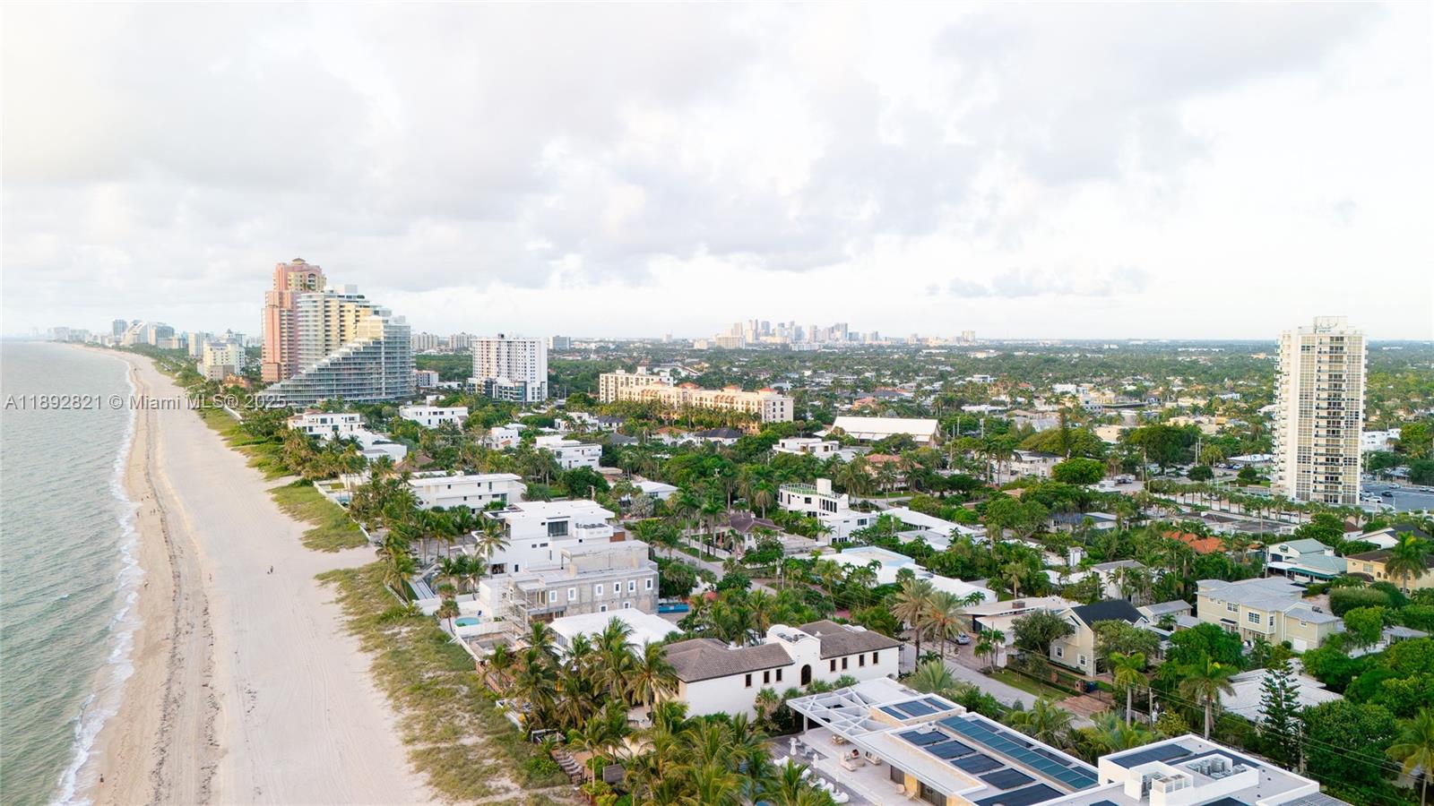 LAUDERDALE BEACH - Residential