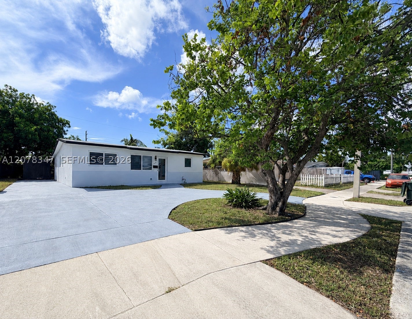 4130 NW 11th Ave
