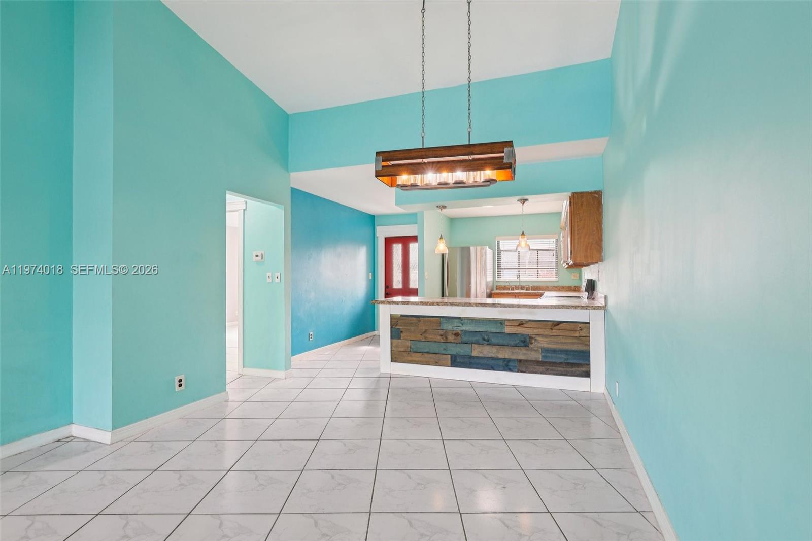 WOODLAKE ISLES - Residential