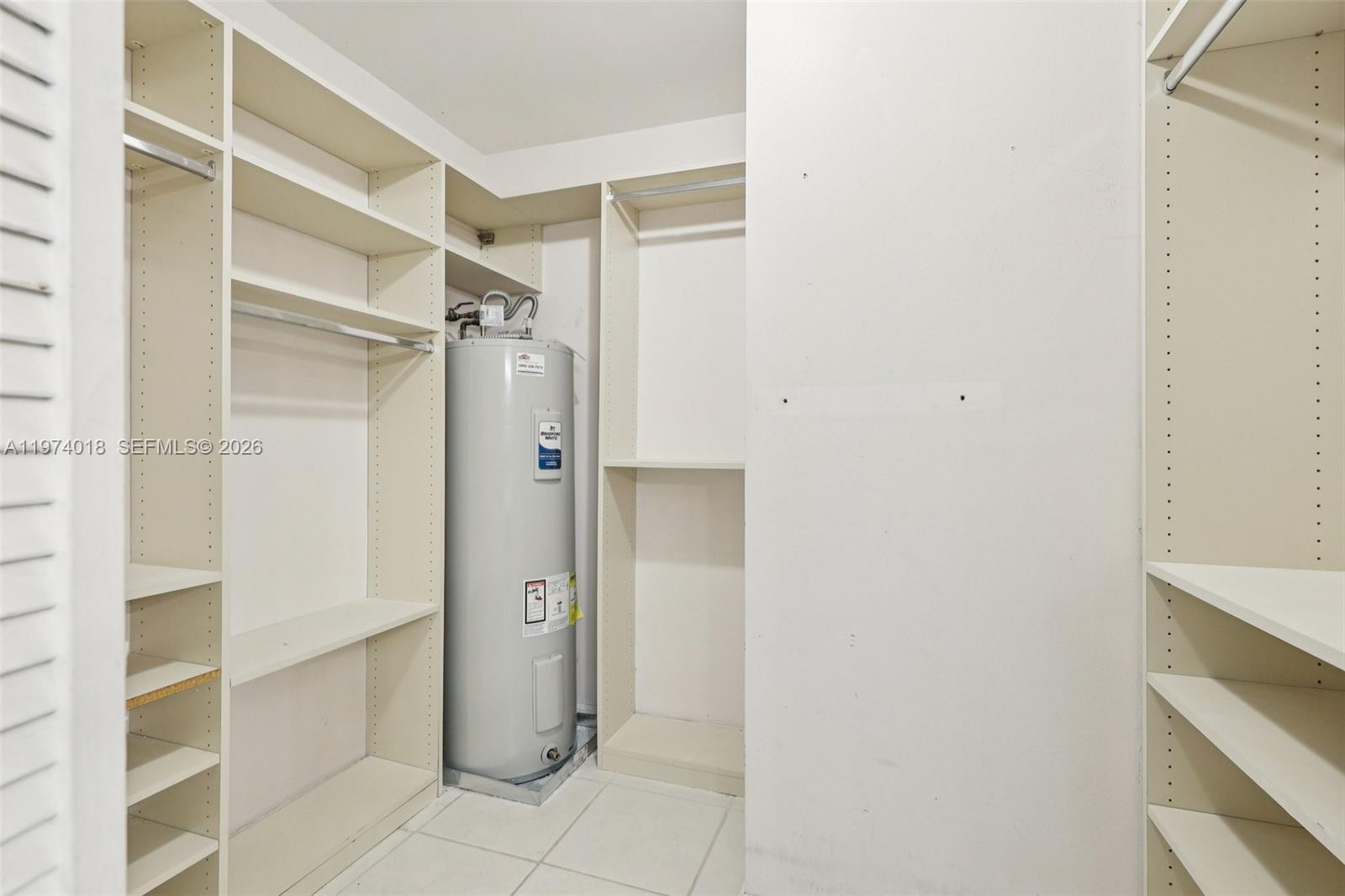 WOODLAKE ISLES - Residential