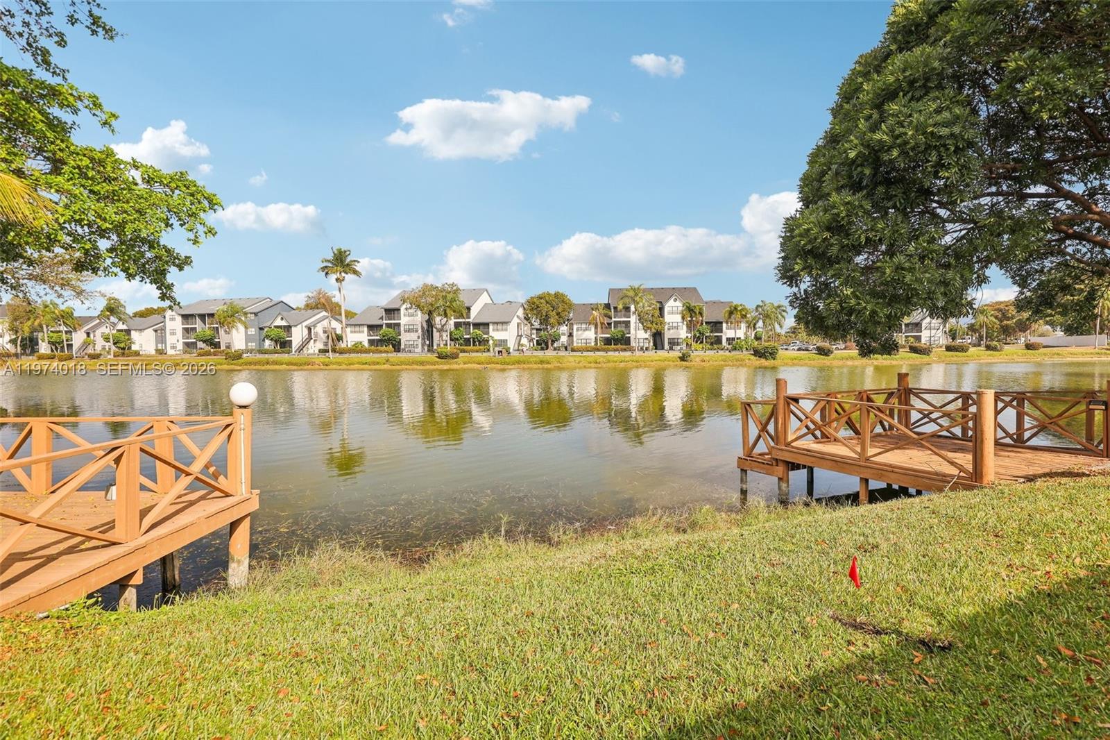 WOODLAKE ISLES - Residential