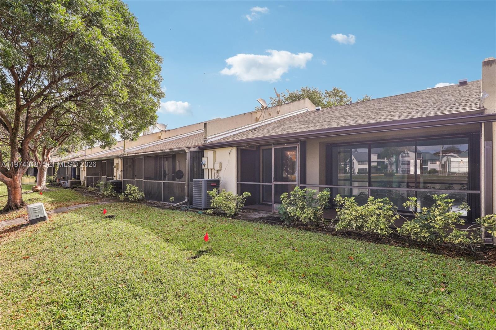 WOODLAKE ISLES - Residential