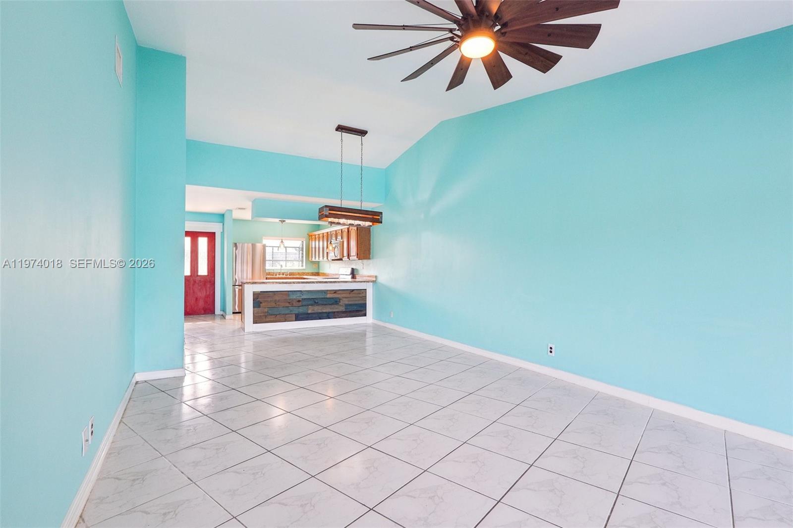 WOODLAKE ISLES - Residential