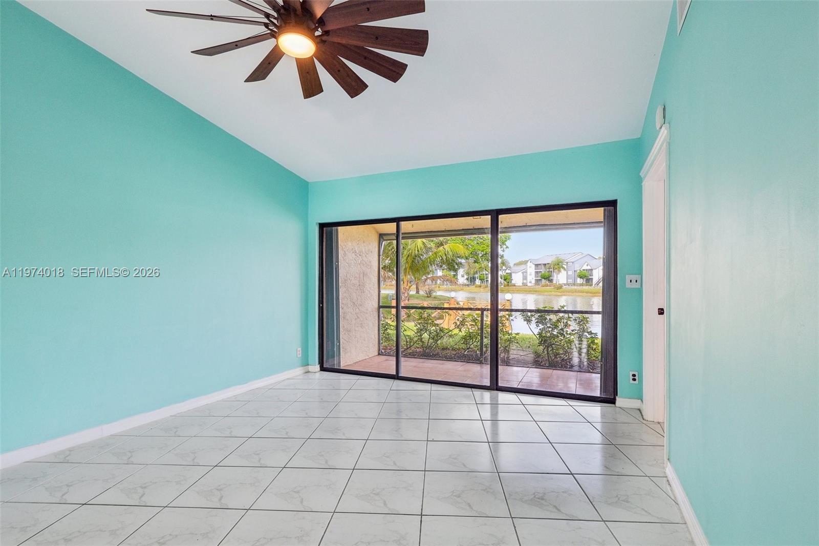 WOODLAKE ISLES - Residential