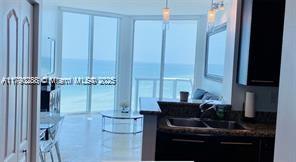 6515 Collins Ave 1604