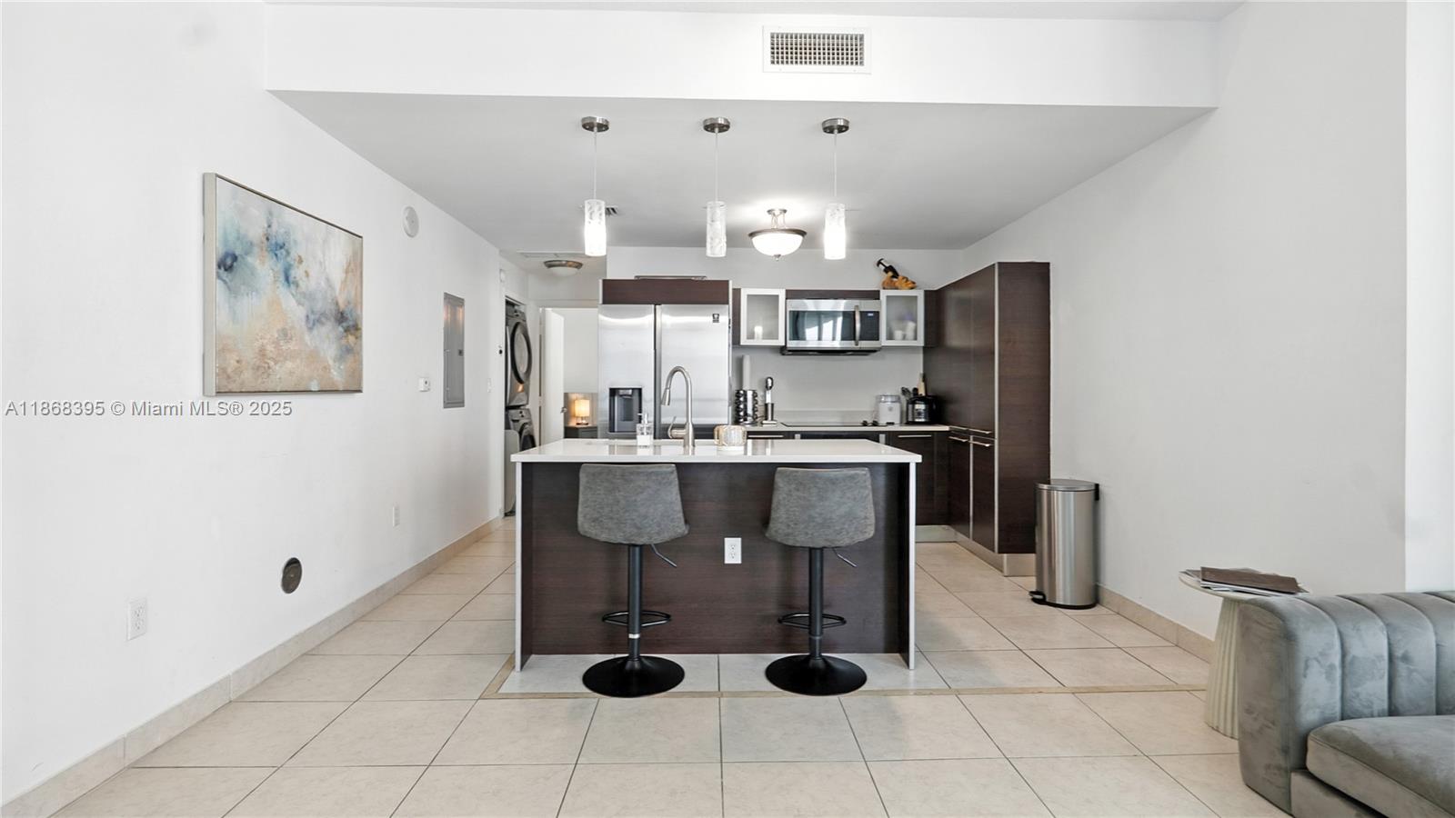 QUANTUM ON THE BAY CONDO - Residential