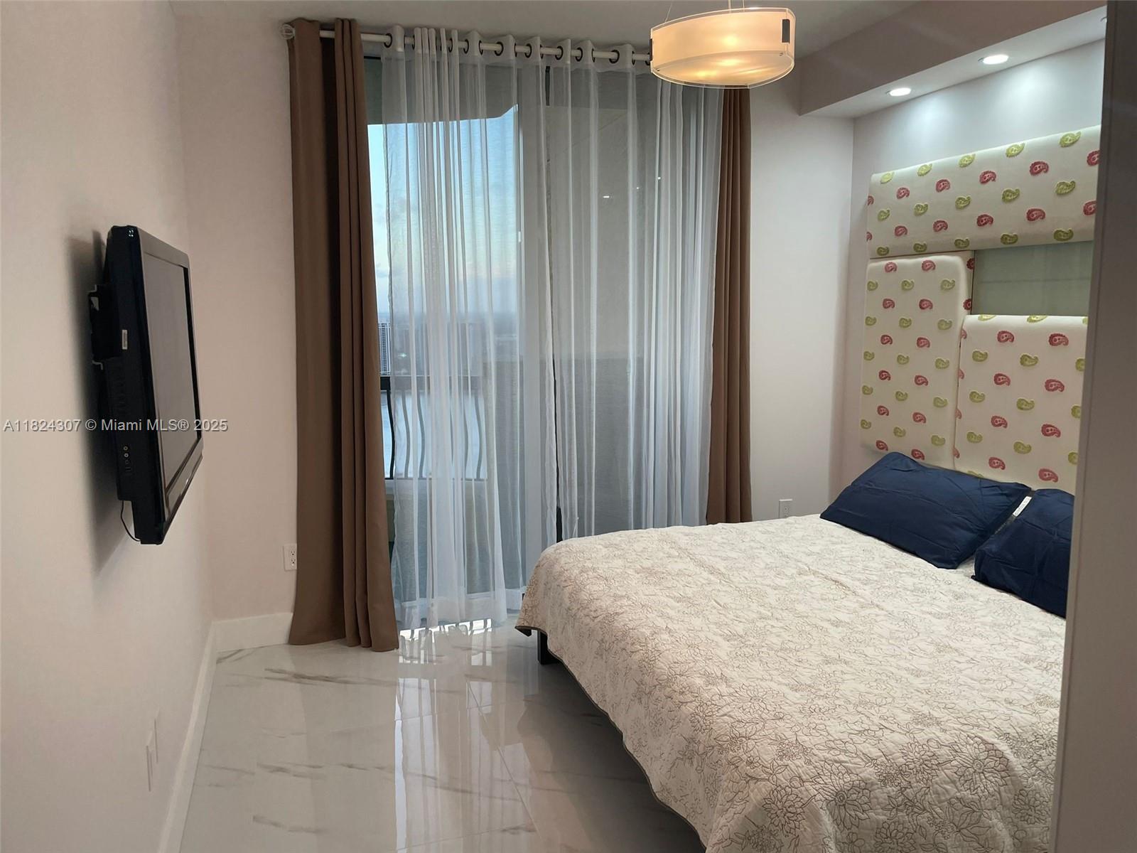 ACQUALINA OCEAN RESIDENCE - Residential Lease