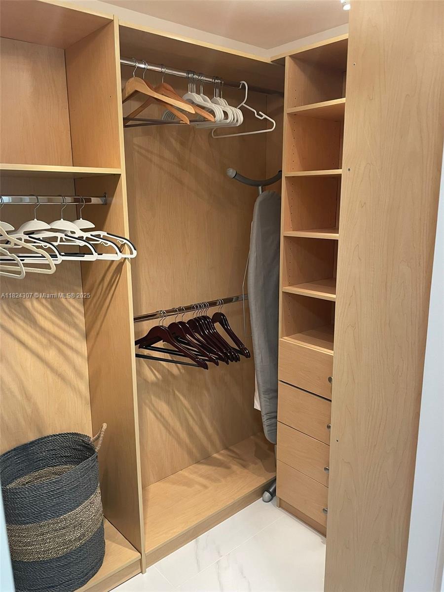 ACQUALINA OCEAN RESIDENCE - Residential Lease