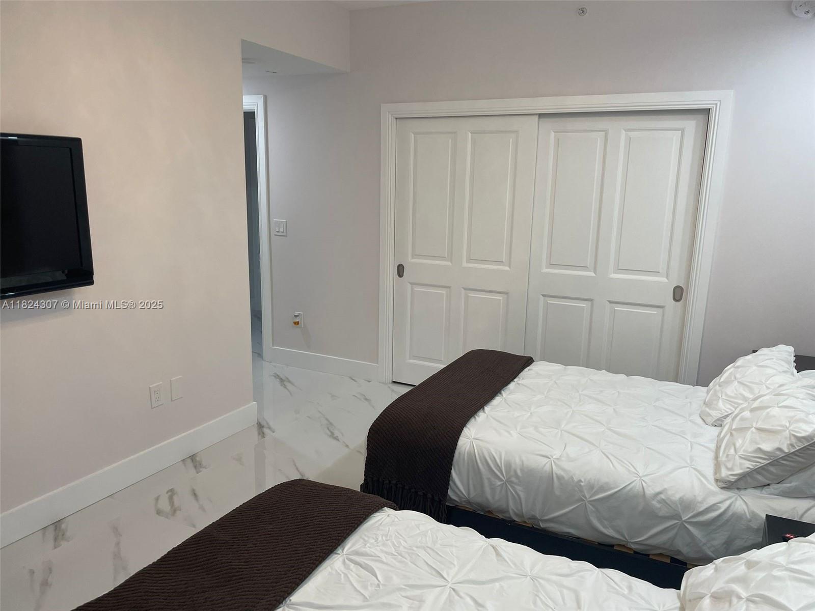 ACQUALINA OCEAN RESIDENCE - Residential Lease