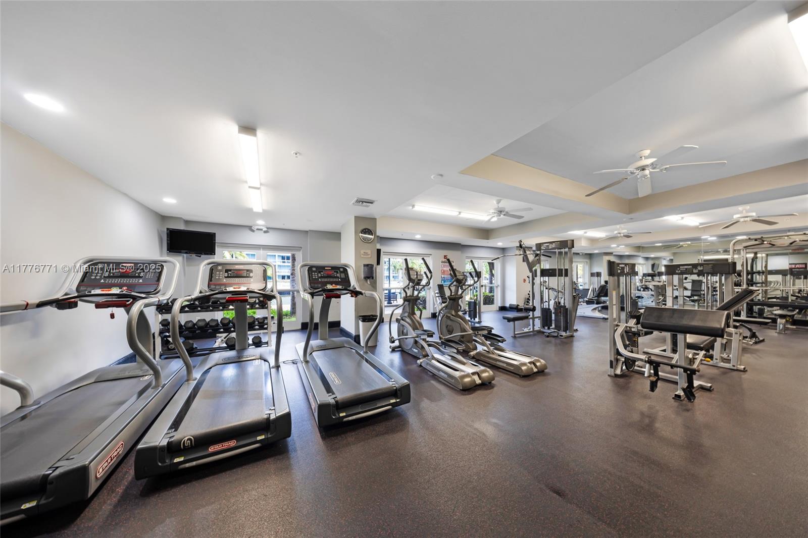 ALAQUA CONDO - Residential