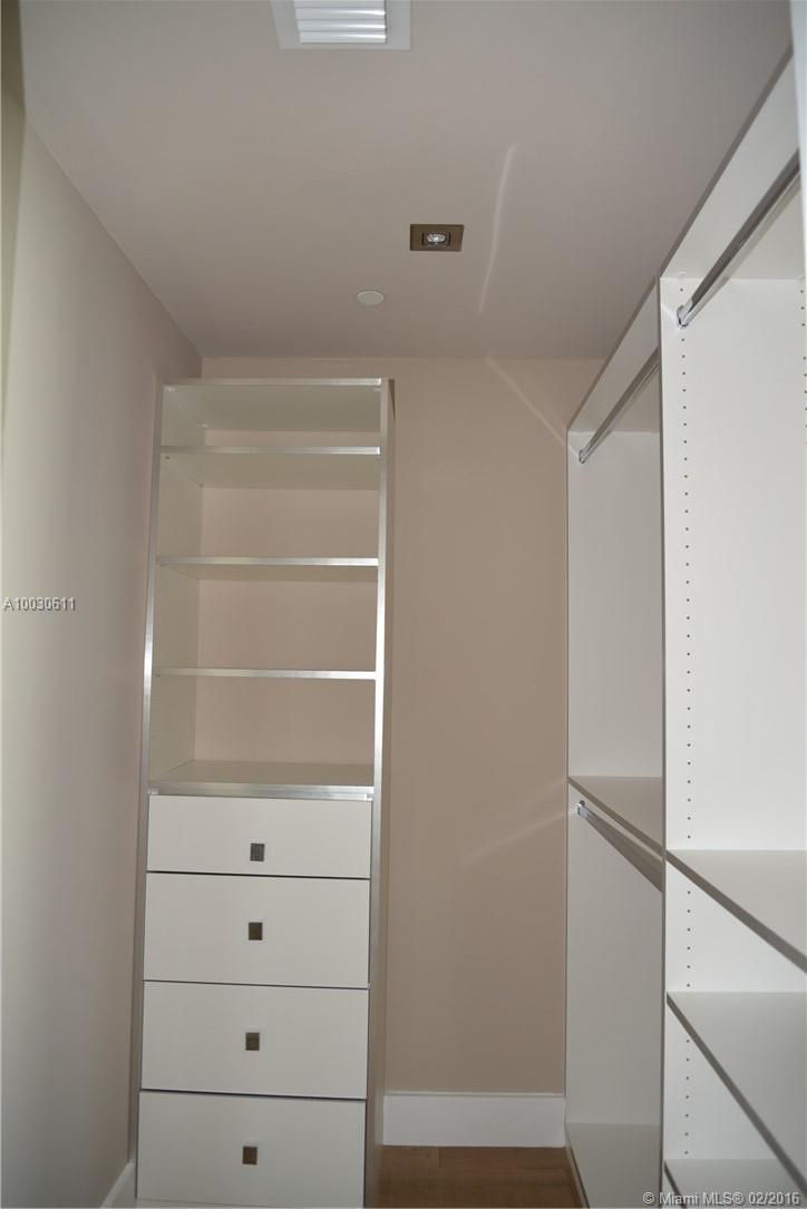 APOGEE BEACH - Residential Lease