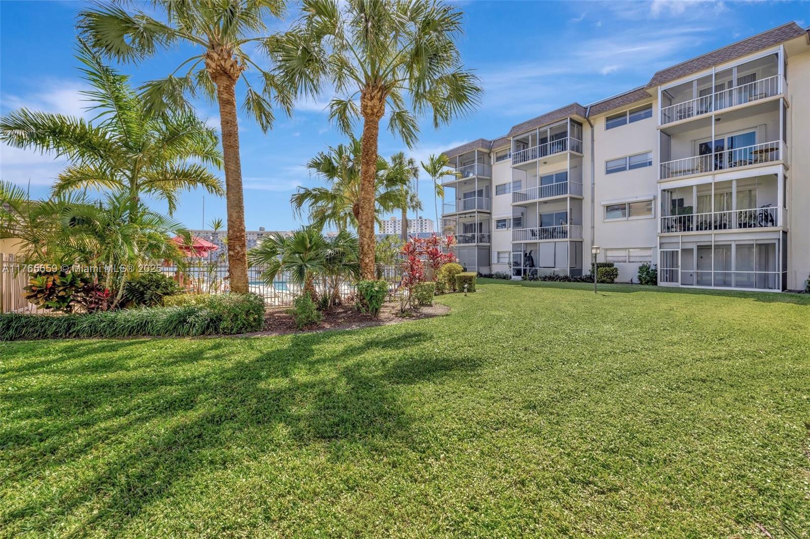 YACHT HARBOR APARTMENTS C - Residential