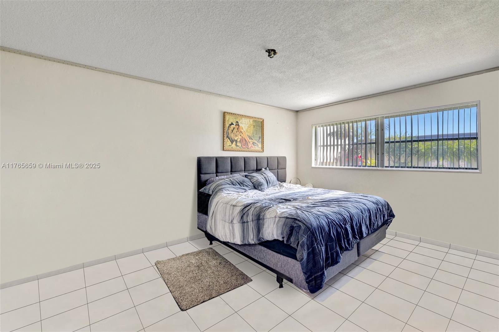 YACHT HARBOR APARTMENTS C - Residential