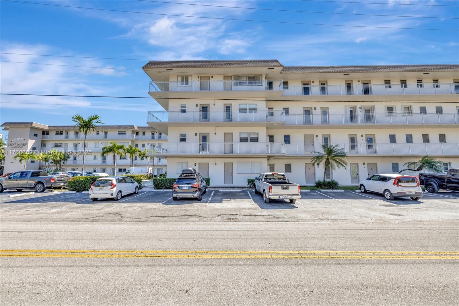 YACHT HARBOR APARTMENTS C - Residential
