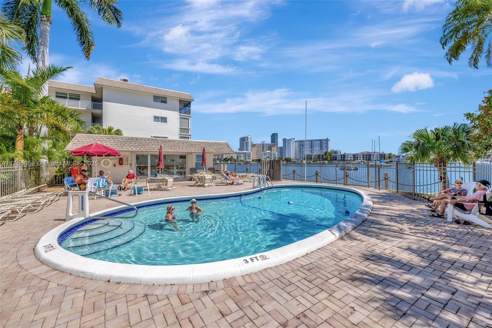 YACHT HARBOR APARTMENTS C - Residential