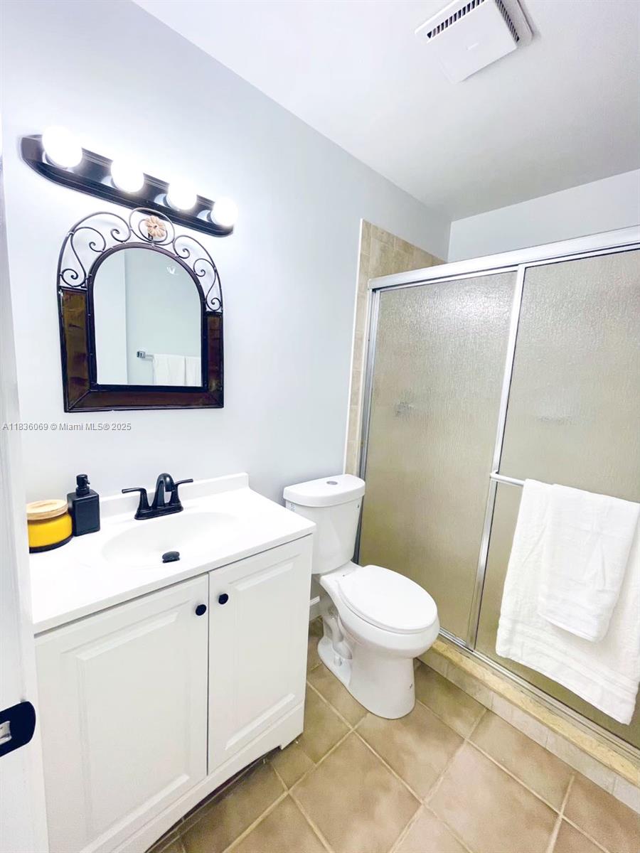 FISHERMANS COVE - Residential