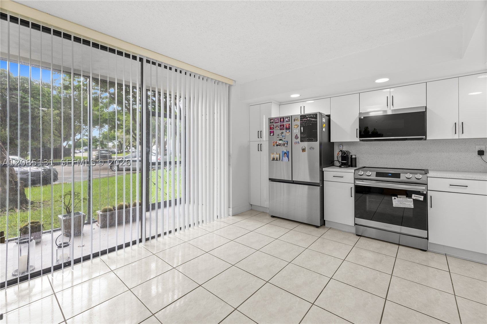 8400 SW 133rd Ave Rd 107, Miami, FL, 33183/$336,000 3 8400 SW 133rd Ave Rd 107