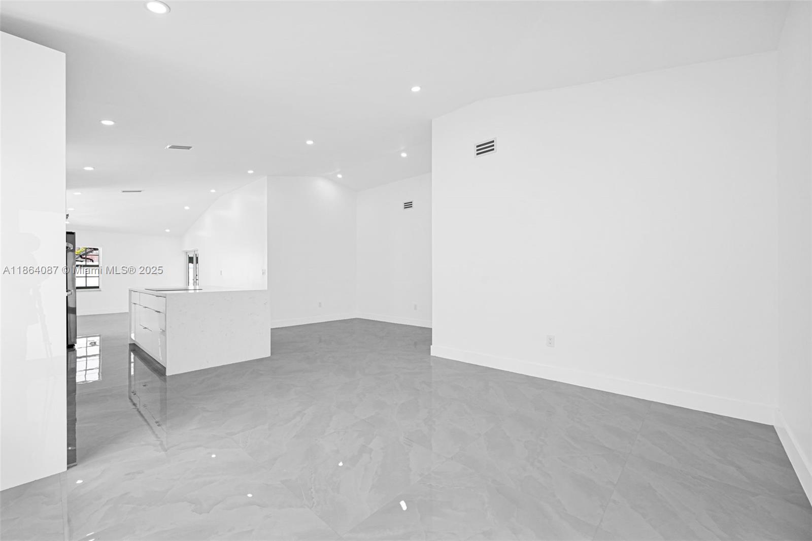 5348 SW 142nd Pl