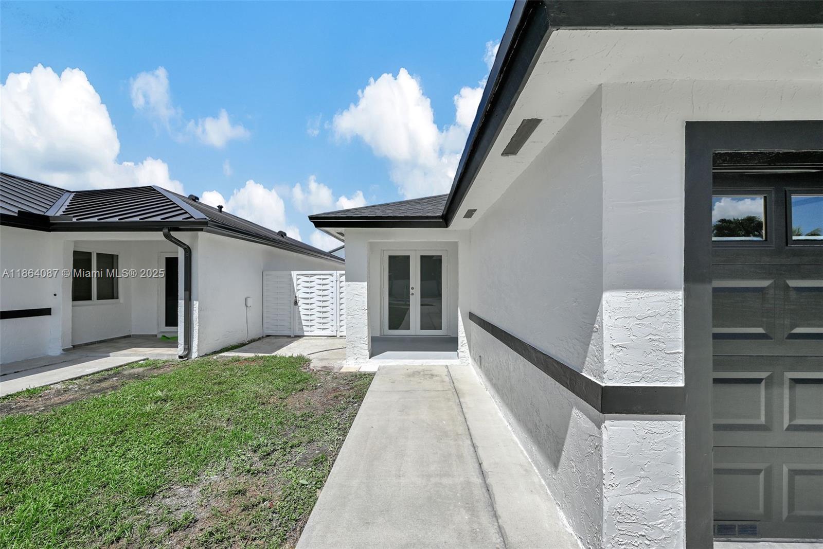 5348 SW 142nd Pl