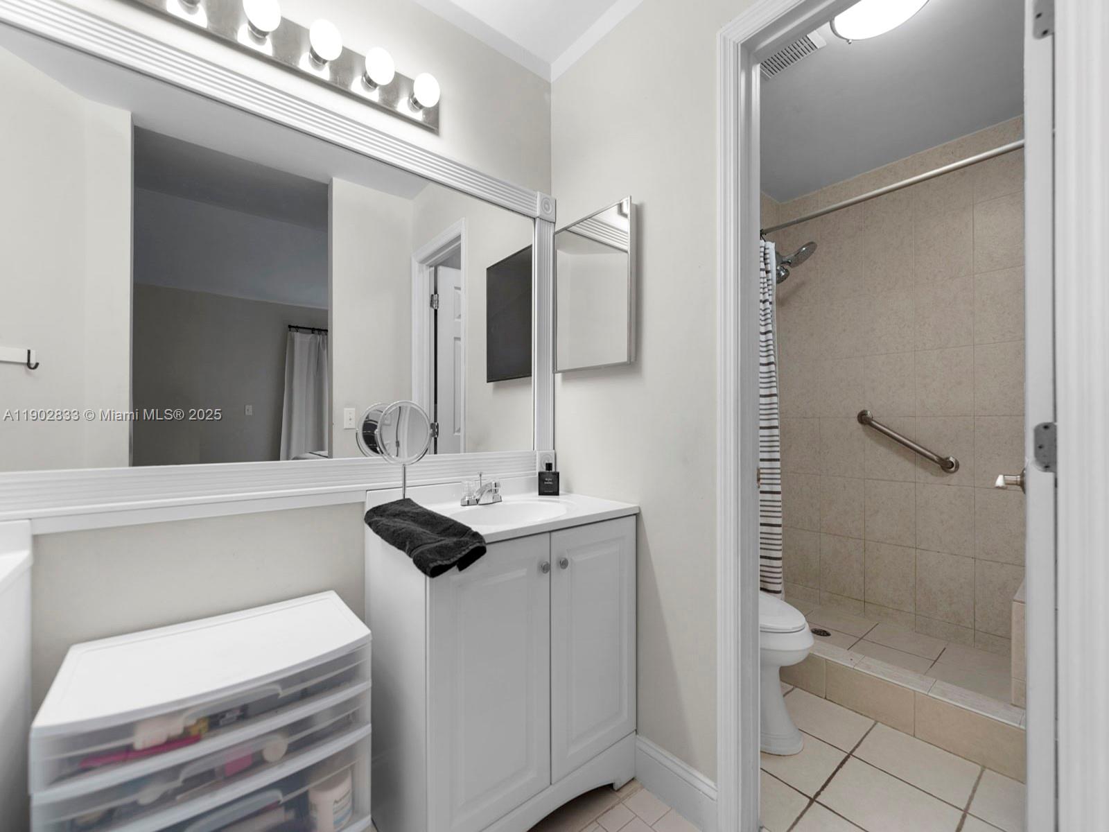 WEITZER LAGO MAR HOMES - Residential