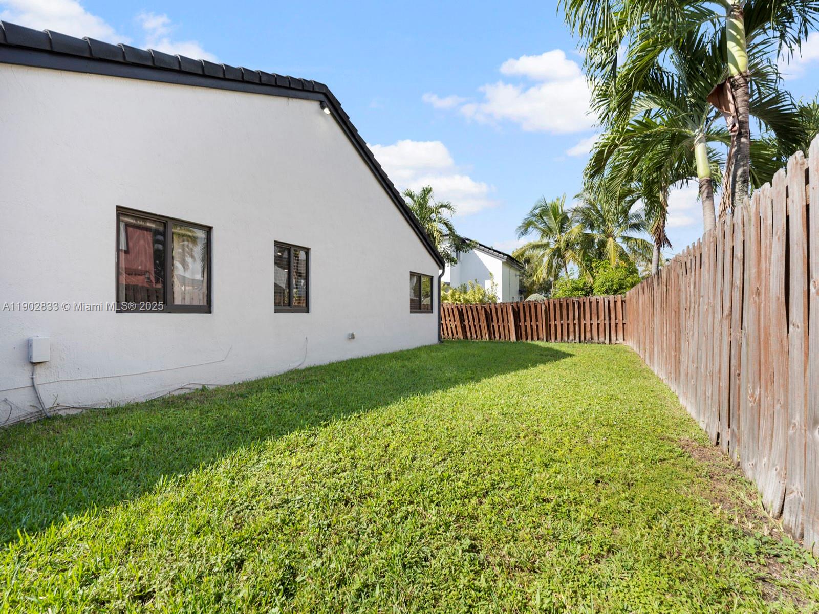 WEITZER LAGO MAR HOMES - Residential