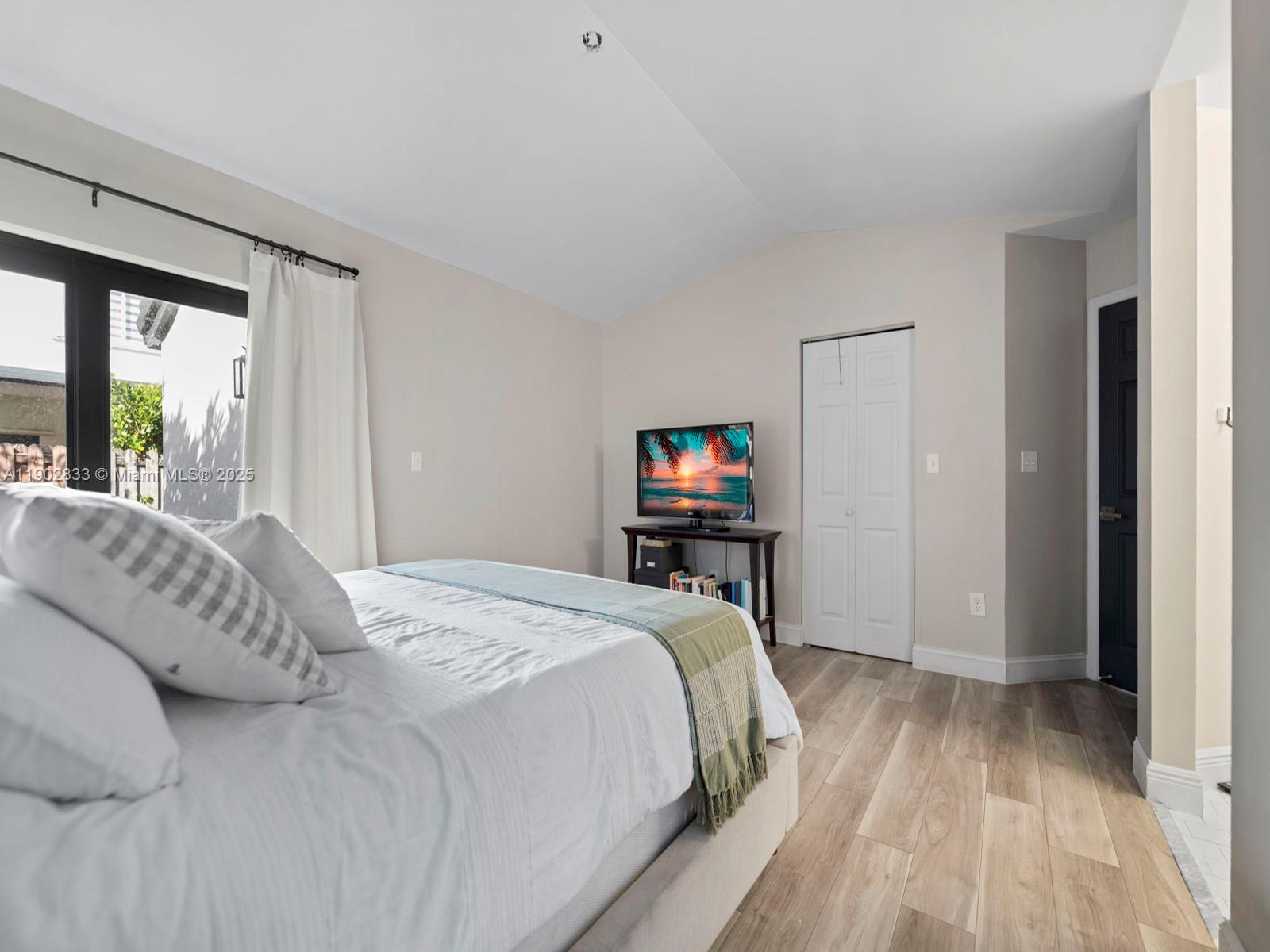 WEITZER LAGO MAR HOMES - Residential