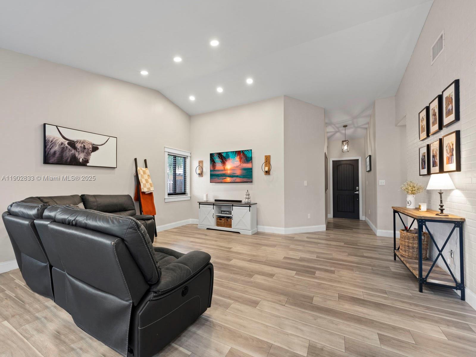 WEITZER LAGO MAR HOMES - Residential