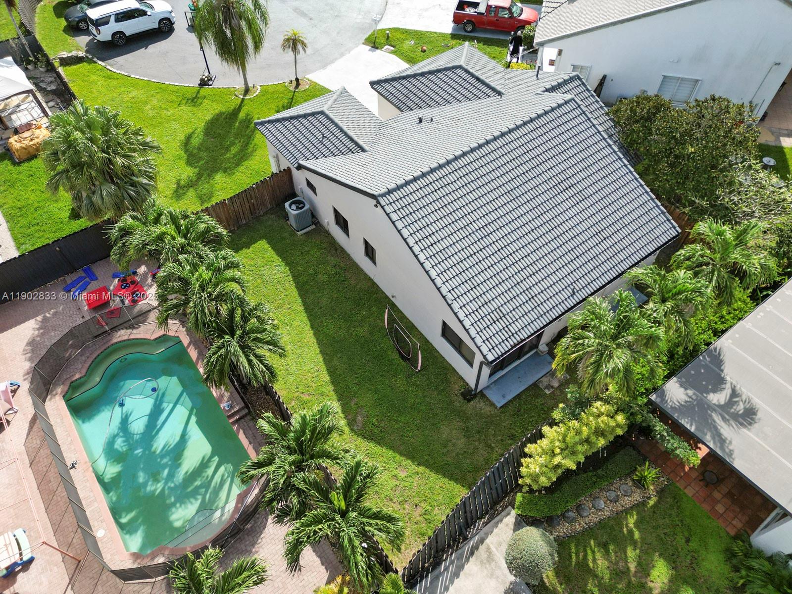 WEITZER LAGO MAR HOMES - Residential