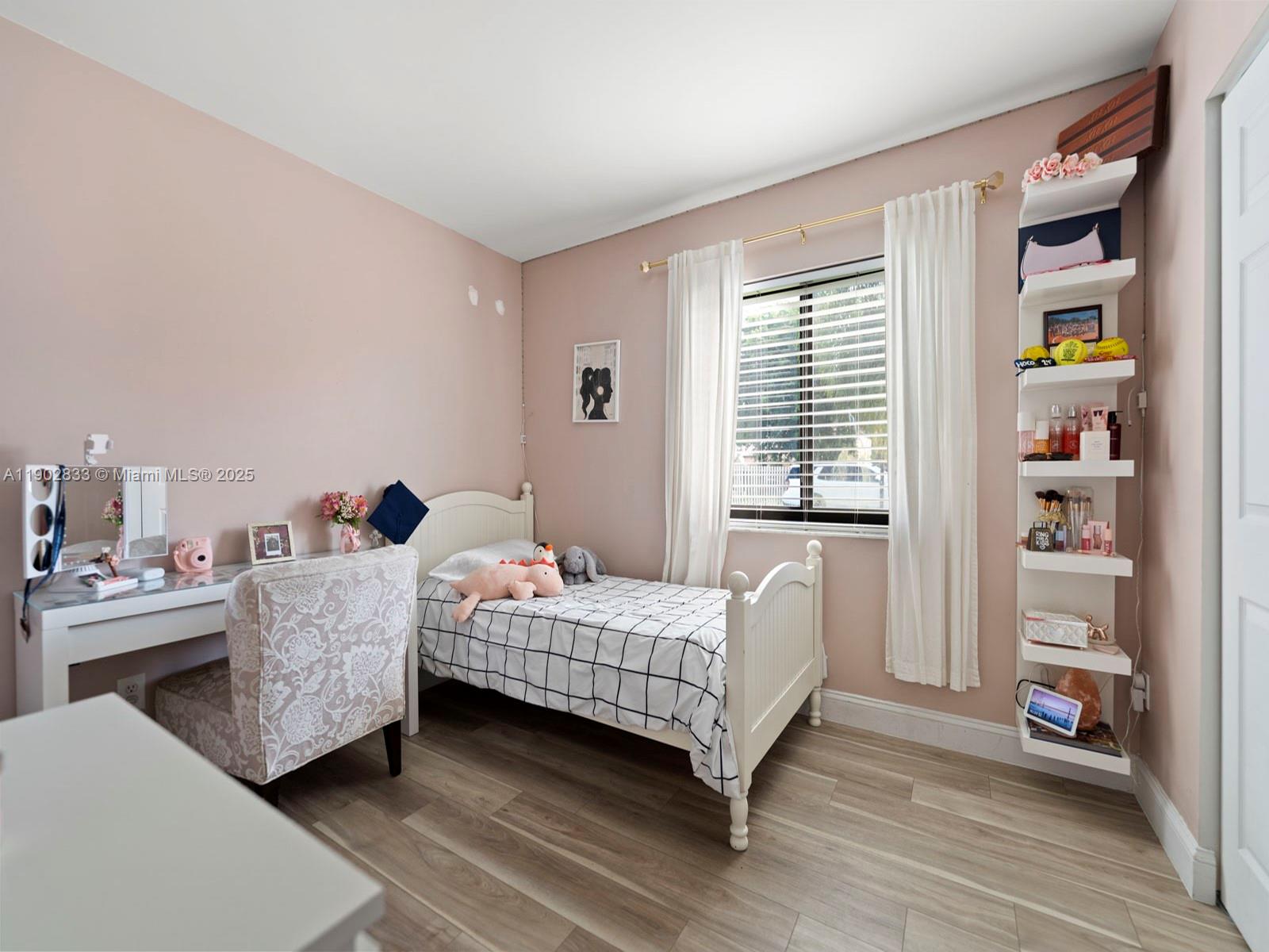 WEITZER LAGO MAR HOMES - Residential