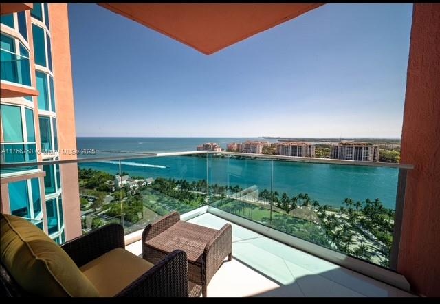 PORTOFINO TOWER CONDO - Residential