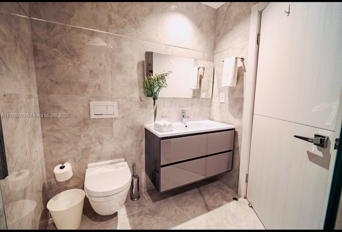 PORTOFINO TOWER CONDO - Residential