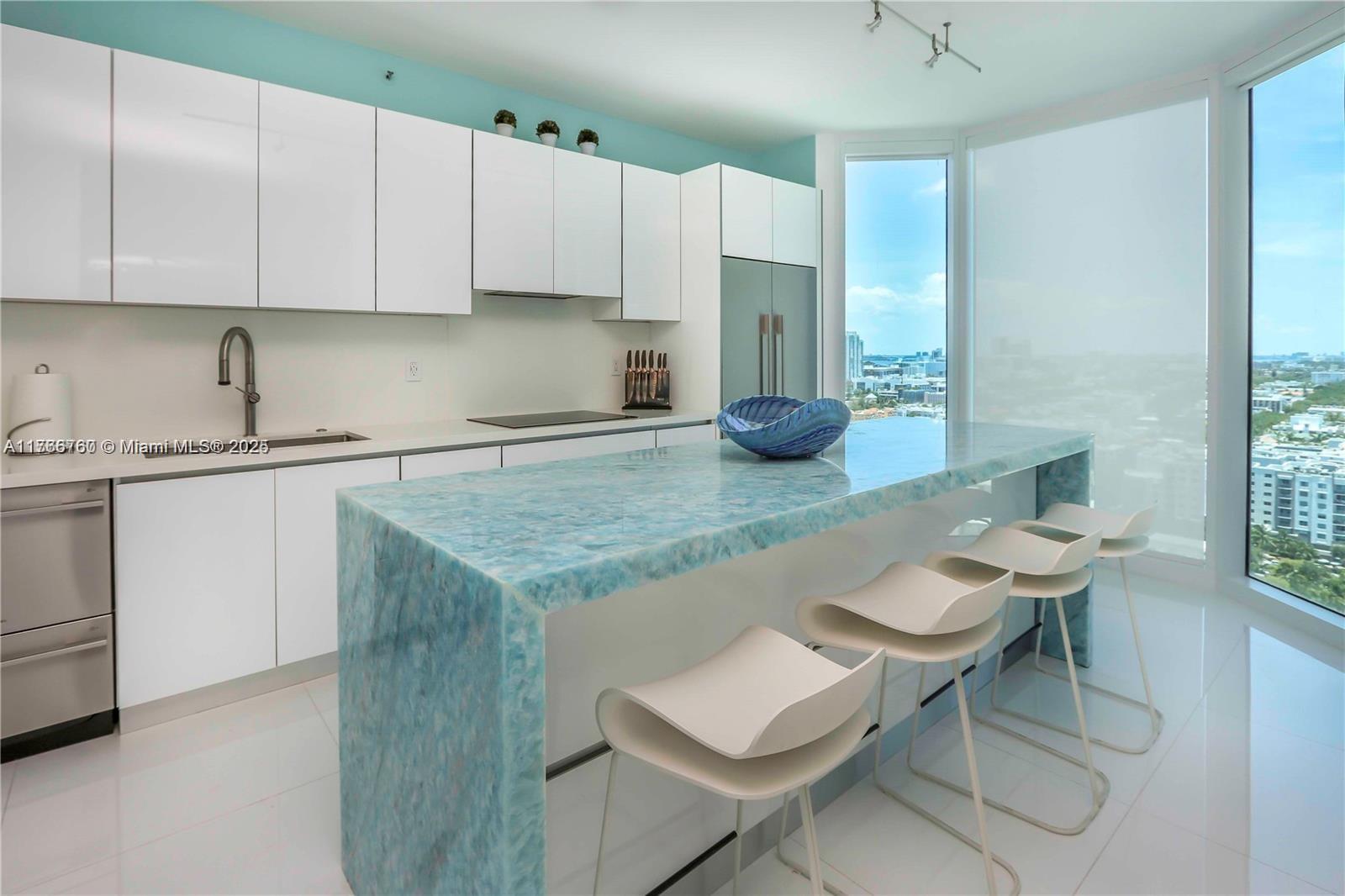 PORTOFINO TOWER CONDO - Residential