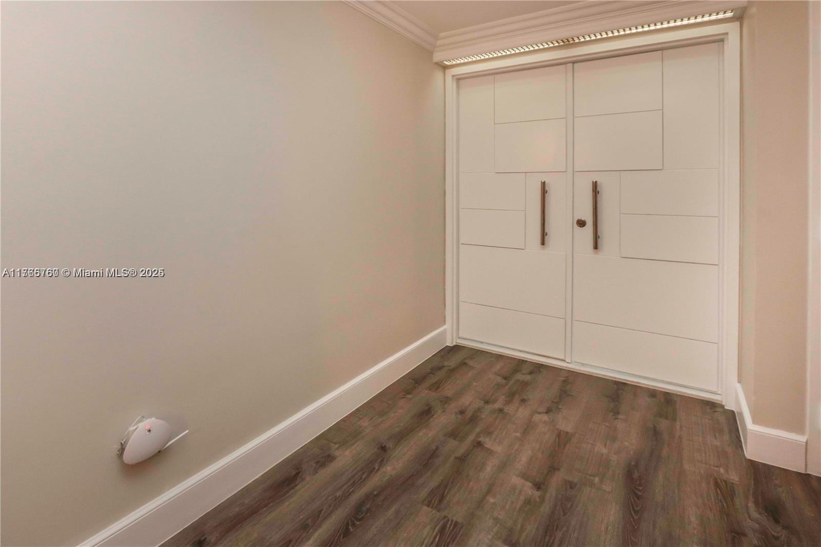 PORTOFINO TOWER CONDO - Residential