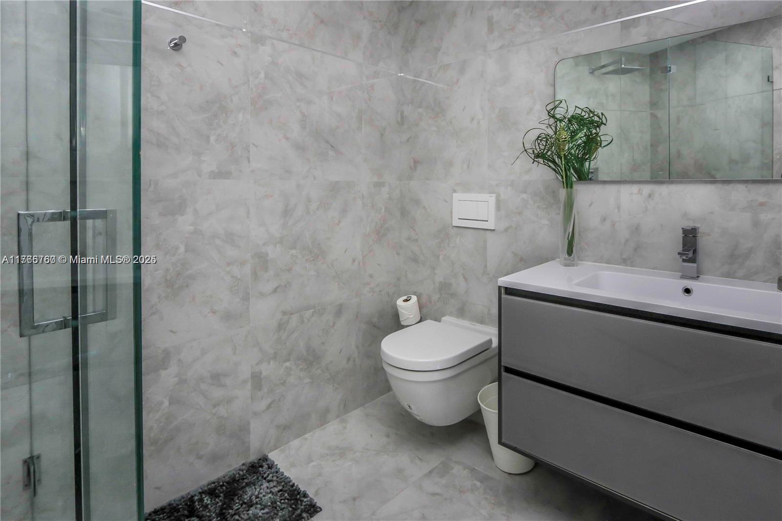 PORTOFINO TOWER CONDO - Residential