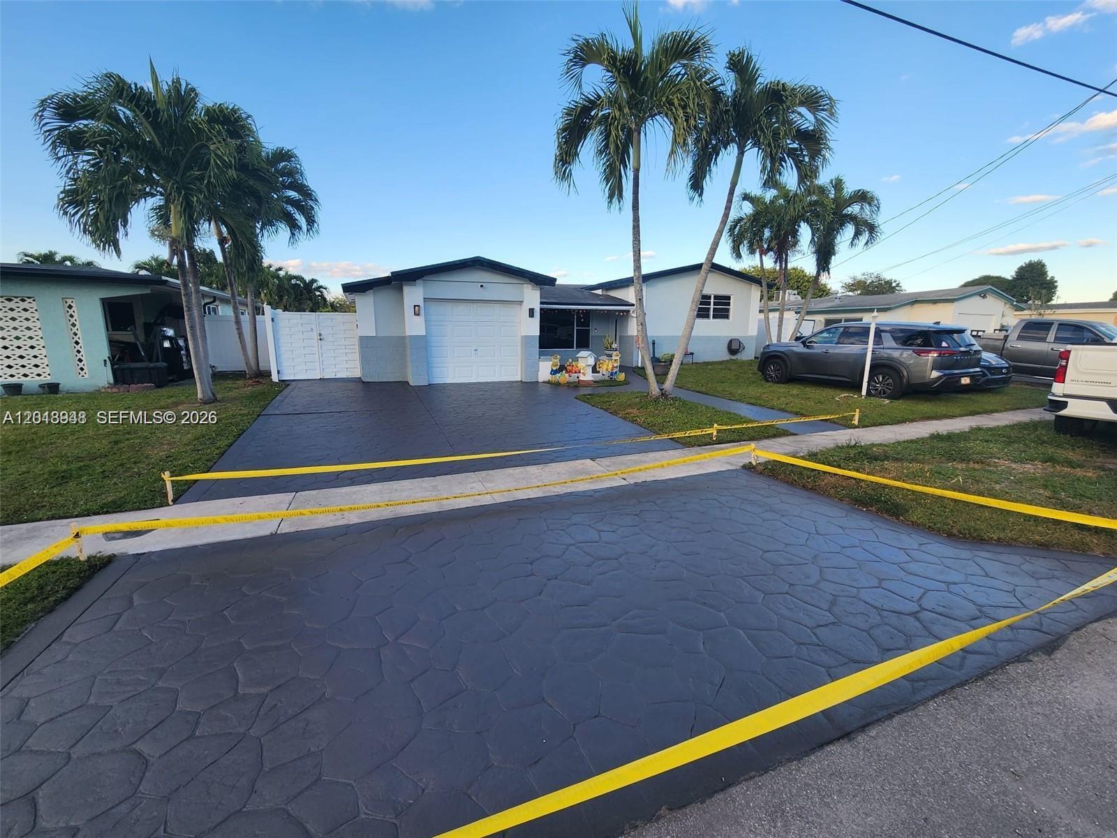 LAUDERDALE LAKES NORTH GA - Residential