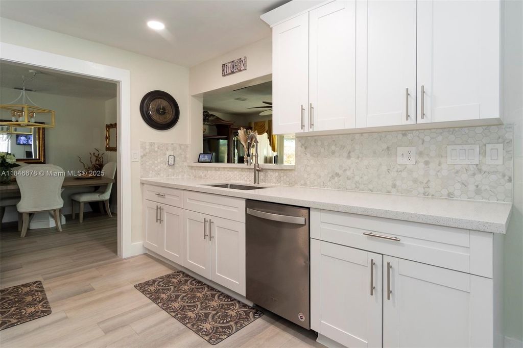 Photo of 5105 SW 10th St, Margate, FL 33068 (MLS # A11846678)