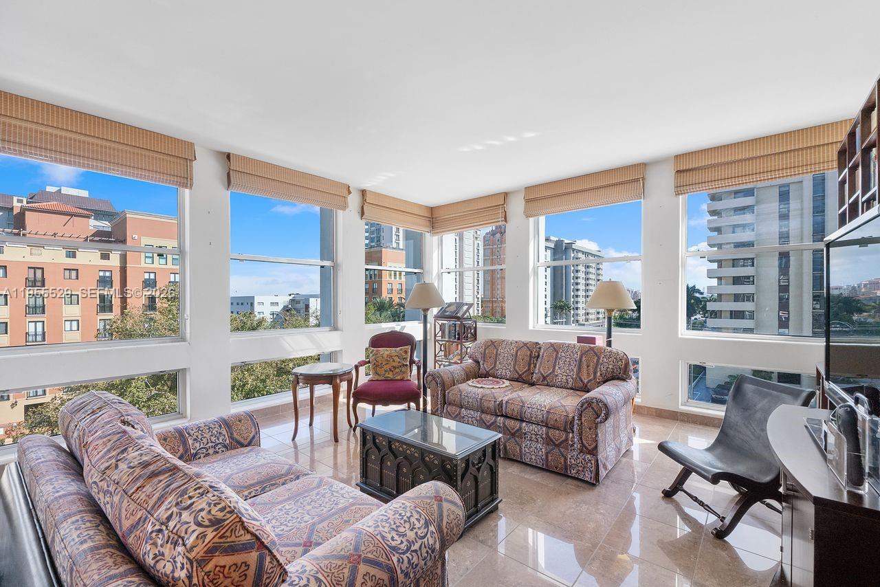 DAVID WILLIAM HOTEL CONDO - Residential